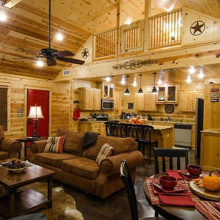 Shine On Harvest Moon W Bbq Villa Broken Bow Exterior photo