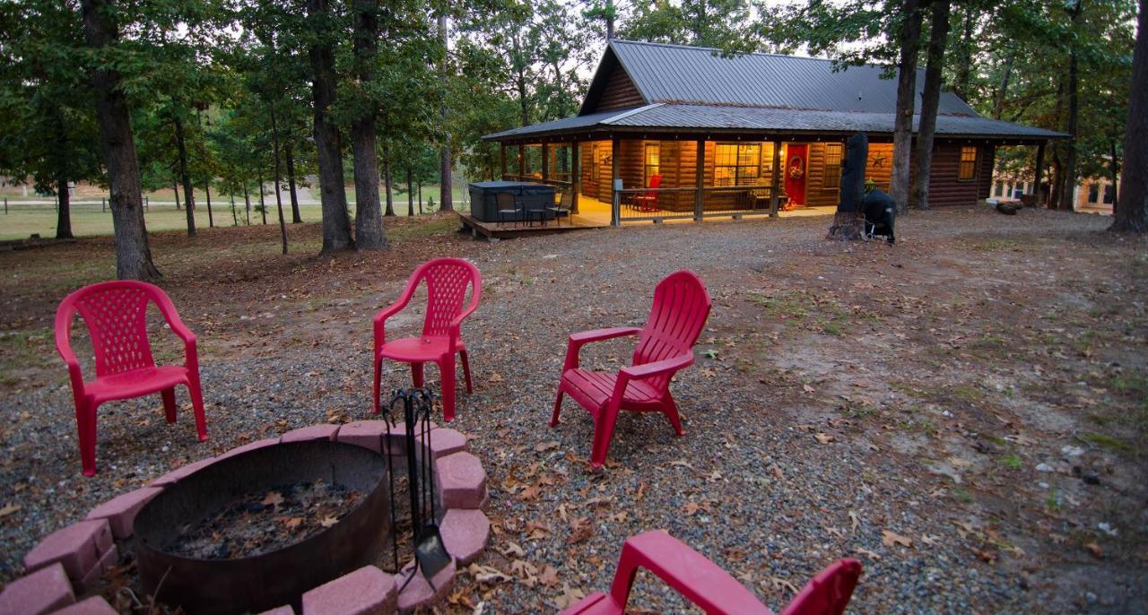 Shine On Harvest Moon W Bbq Villa Broken Bow Exterior photo